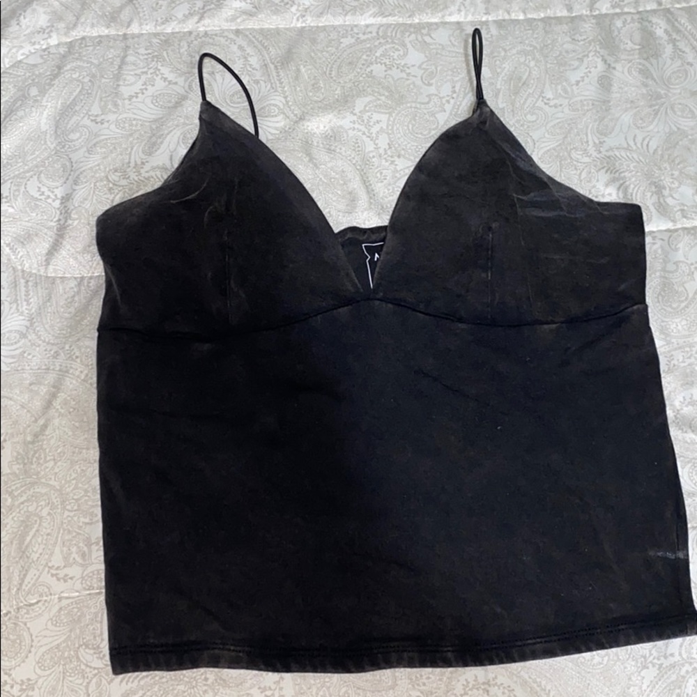 black crop top